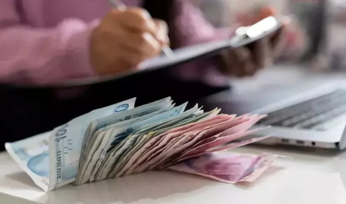 Bugün gerçekleşecek kabine toplantısında emeklilerin bayram ikramiyesinin netleşmesi de bekleniyor.