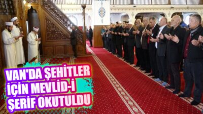 Van'da '18 Mart Çanakkale Zaferi ve Şehitleri Anma Günü' dolayısıyla