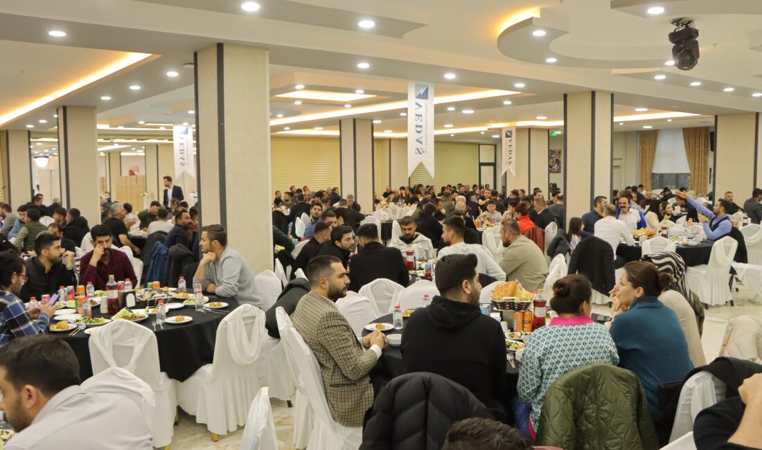 Vangölü Elektrik Dağıtım A.Ş. (VEDAŞ), geleneksel iftar sofralarında çalışanlarıyla bir