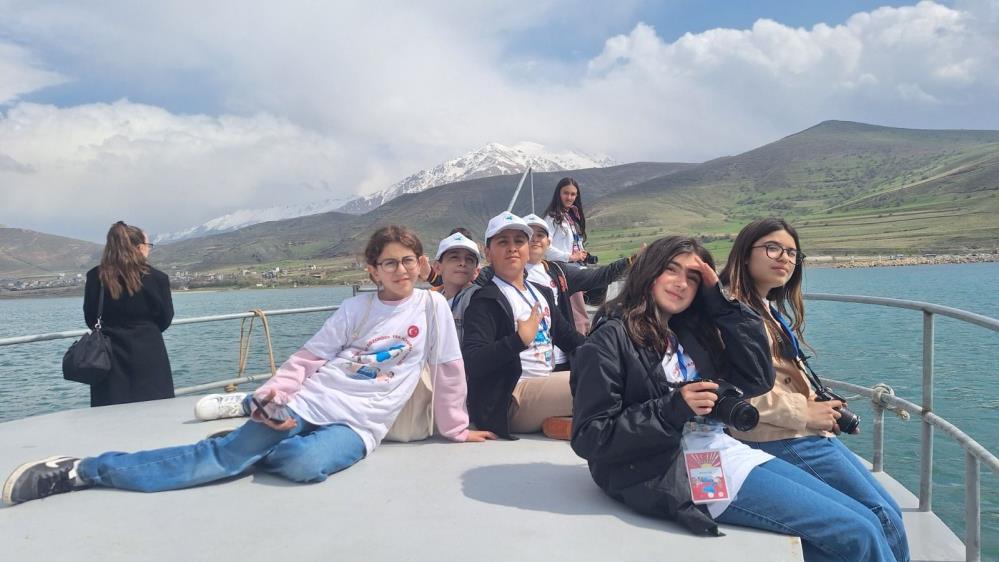 Van Büyükşehir Belediyesi, 12-14 yaş aralığındaki çocuklar için fotoğraf şenliği