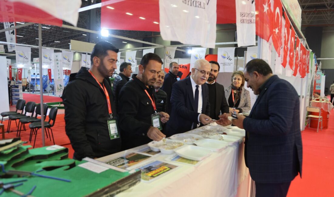 Van’da bu yıl 16’ncısı düzenlenen Doğu Anadolu Tarım, Hayvancılık ve