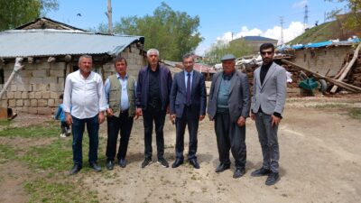 Van’da şehir merkezinde kalan ahırların yıkımları, hayvancılıkla geçimini sağlayan vatandaşları