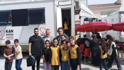 Van’ın İpekyolu ilçesinde, Şehit Suat Surki İlkokulu ile Kızılay Van
