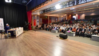 Van Yüzüncü Yıl Üniversitesi Yaşayan Diller Enstitüsü, bilimsel ve kültürel