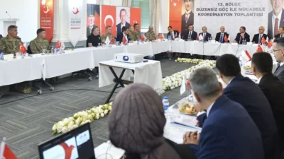 Van’da İçişleri Bakan Yardımcısı Mehmet Cangir’in başkanlığında bölge valilerinin katılımıyla