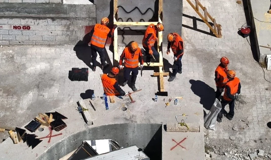 Van’da AFAD İl Müdürlüğü Eğitim ve Tatbikat Alanı’nda gerçekleştirilen INSARAG