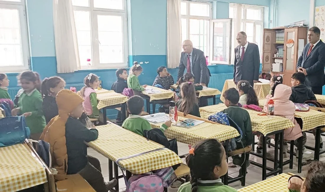 Talim ve Terbiye Kurulu Başkanı Doç. Dr. Cem Gençoğlu ve