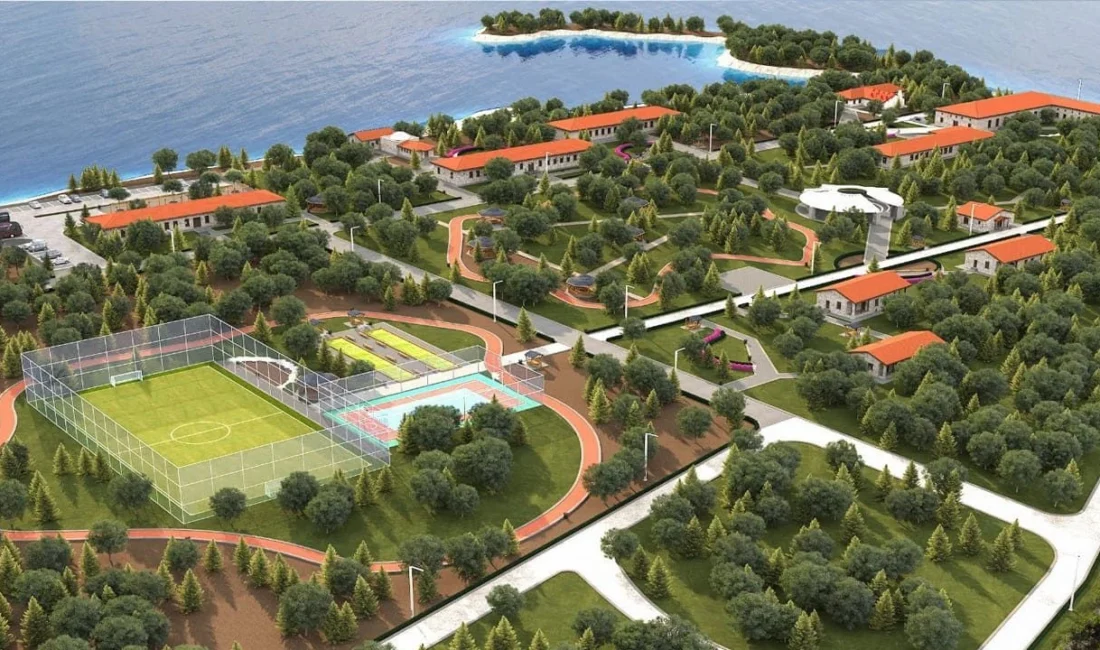 Van Valisi Ozan Balcı, kent genelinde yapımı devam eden gençlik