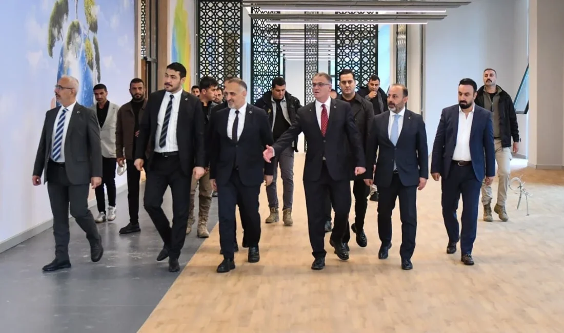 Van Valisi Ozan Balcı, kentte yapımı devam eden ve planlanan