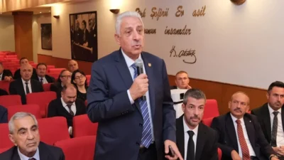 Van Şoförler ve Otomobilciler Esnaf Odası Başkanı Faruk Alpaslan, Ankara’da