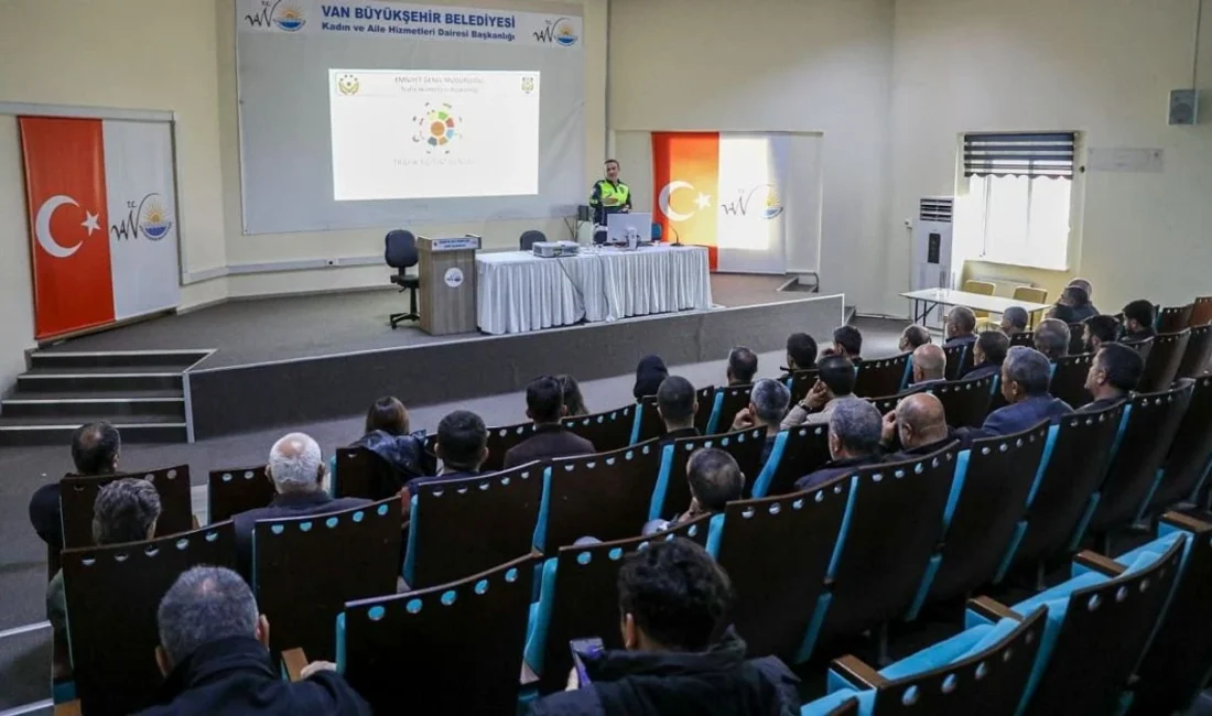 Van’da toplu taşıma hizmet kalitesini artırmak, sürücü-yolcu iletişimini güçlendirmek ve