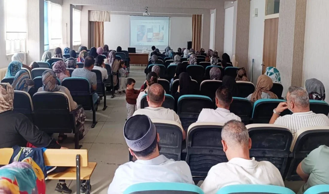 Van Aile ve Sosyal Hizmetler İl Müdürlüğü tarafından çocukların okula