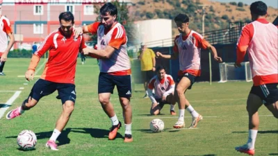 Trendyol 1. Lig’de istediği sonuçları alamayan Vanspor, milli ara sonrası